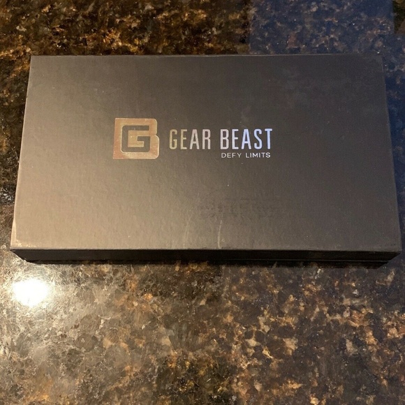 Gear Beast GearShield Sport Waterproof Case - Picture 7 of 8